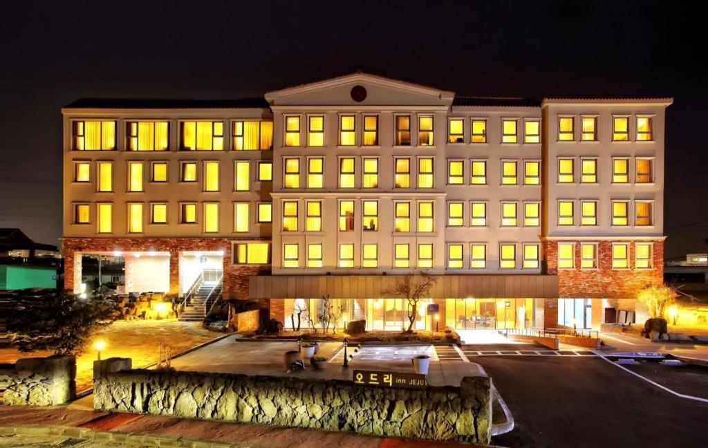 Odri Inn Jeju Exterior foto